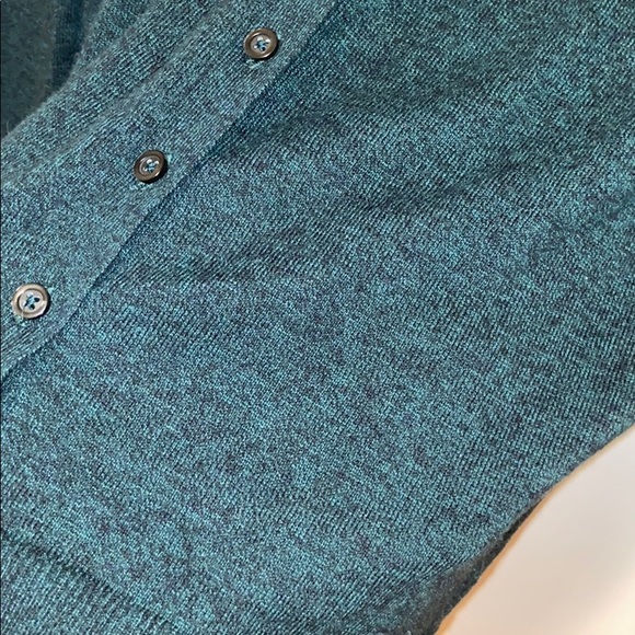 Old navy cardigan - Picture 2 of 2